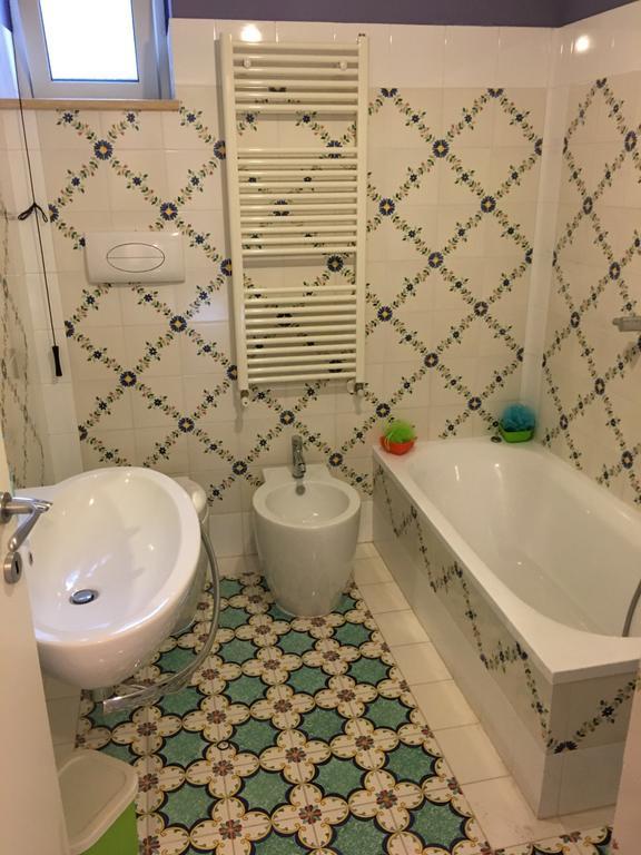 B&B Villa Zia Febronia Patti Exteriör bild